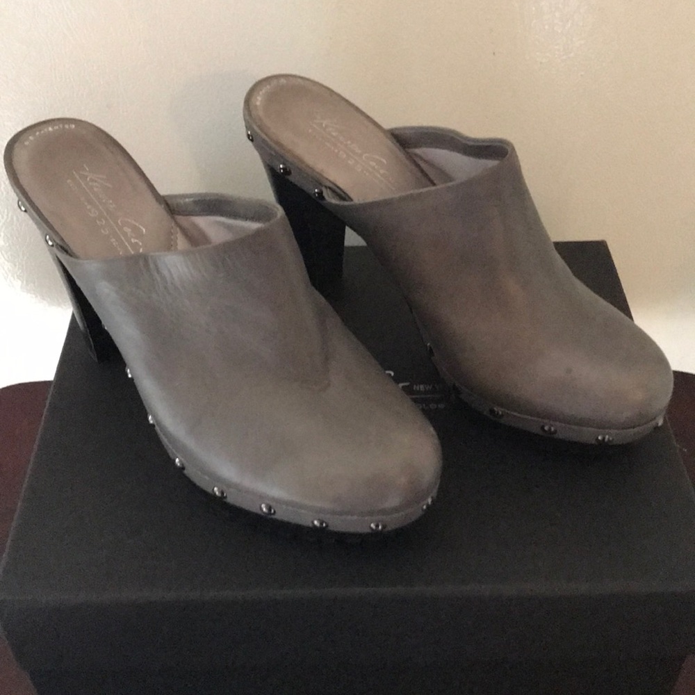 🌻1 HOUR SALE🌻 Kenneth Cole Close Toe Mule Heels